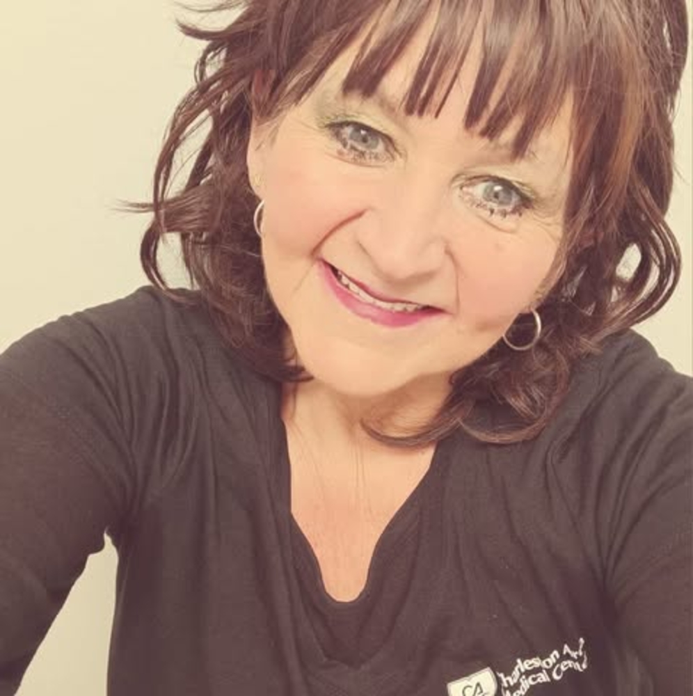 Meet your Posher, Karen